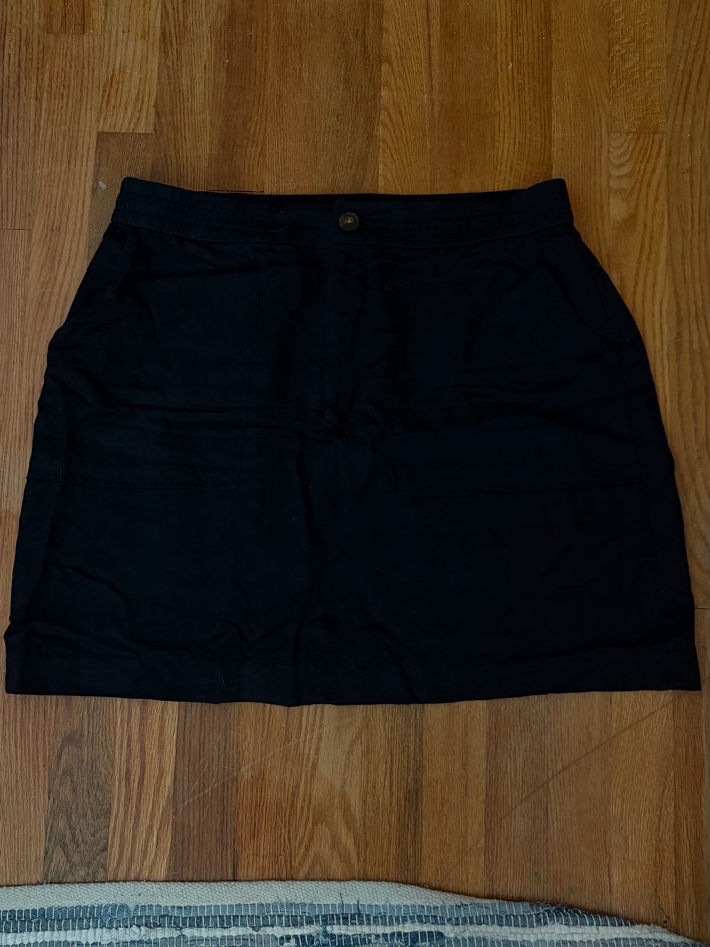 LOFT Classic Black Women's Skirt